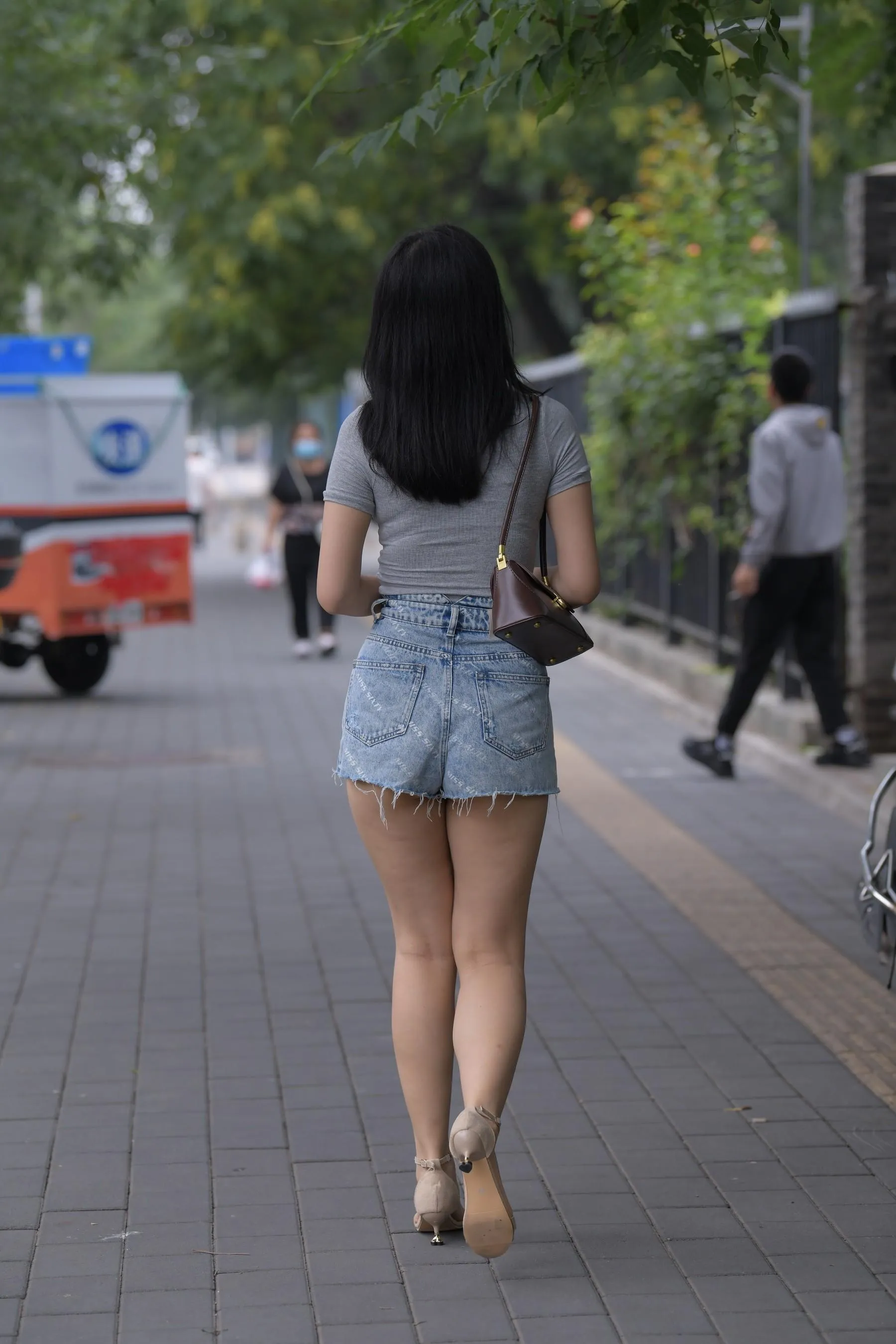 魔镜街拍 NO.169 一只麋鹿摄影-牛仔短裙美女 [235P]插图8